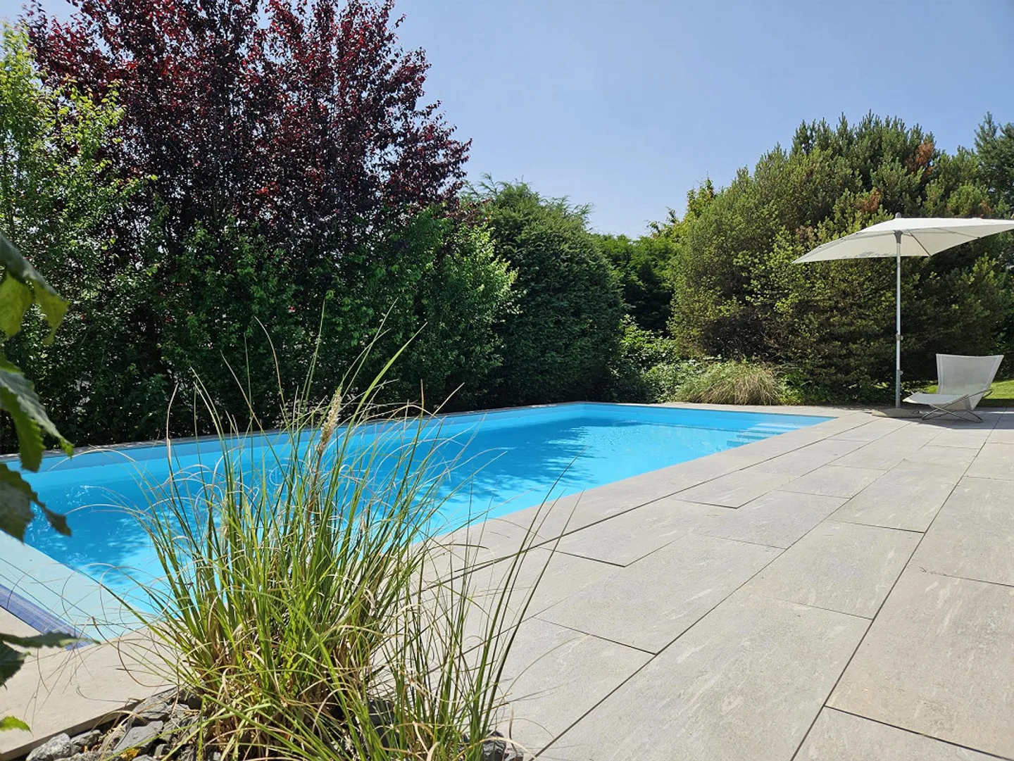 Un pezzo di paradiso sulla terra - Casa unifamiliare con giardino da sogno - Foto 2 di 16