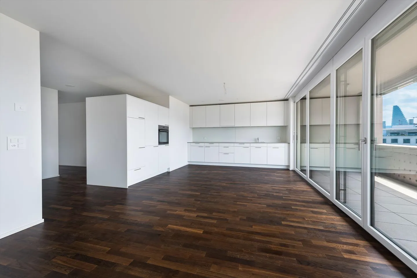 Apartment for rent - Photo 3 of 6