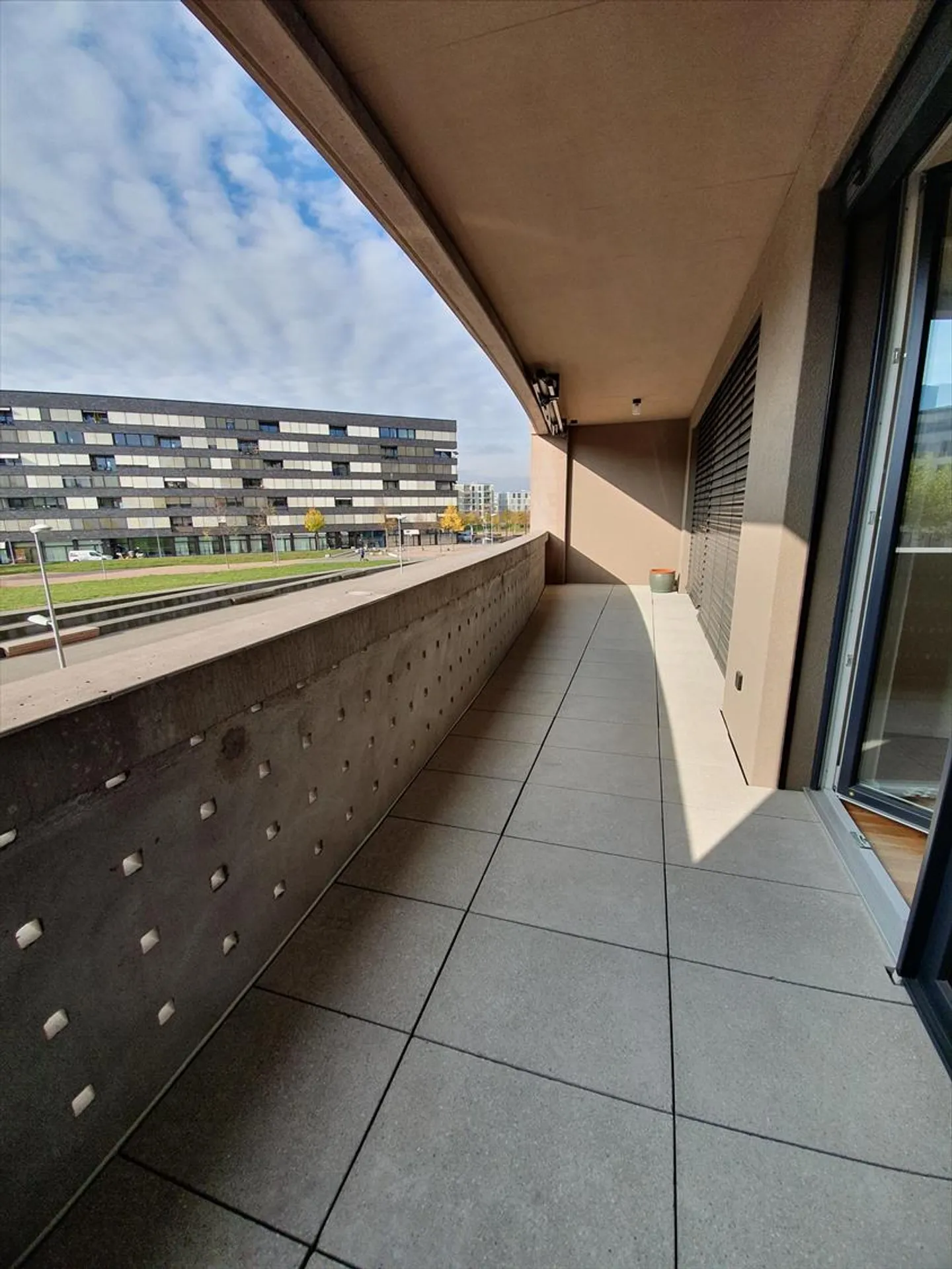 Apartment for rent - Photo 5 of 6