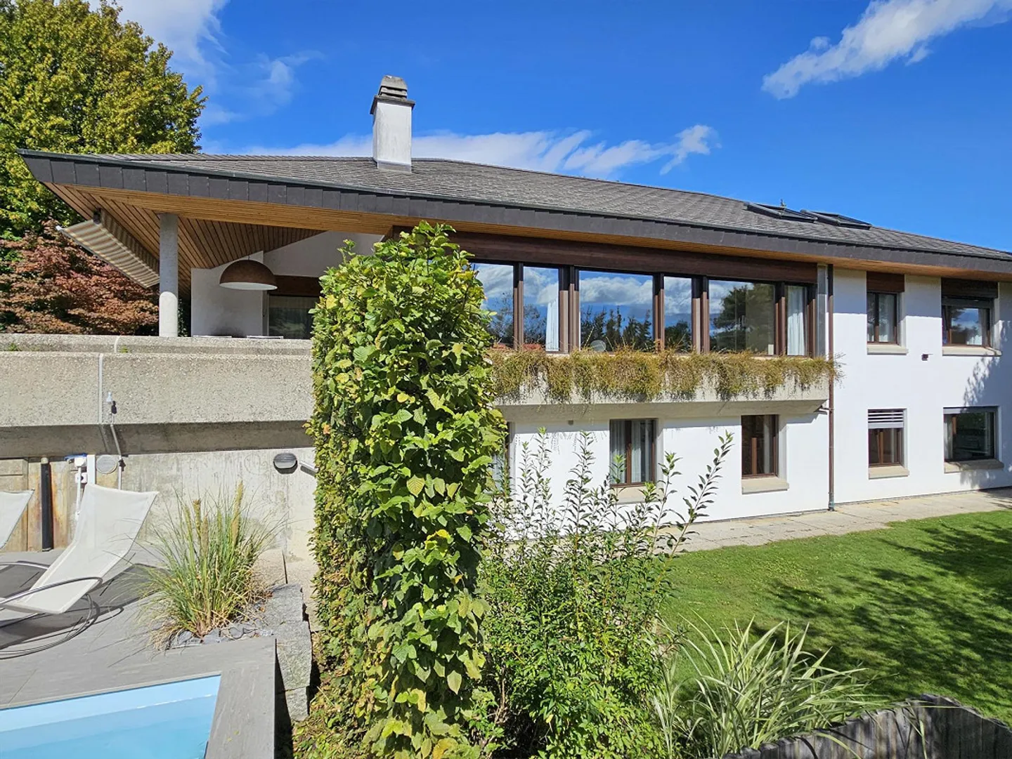 Un pezzo di paradiso sulla terra - Casa unifamiliare con giardino da sogno - Foto 5 di 16