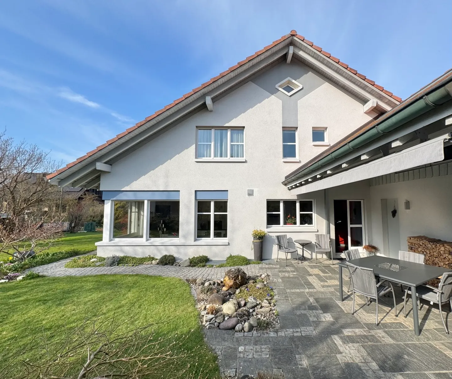 Maison individuelle élégante avec jardin ensoleillé - emplacement privilégié - Photo 2 sur 10