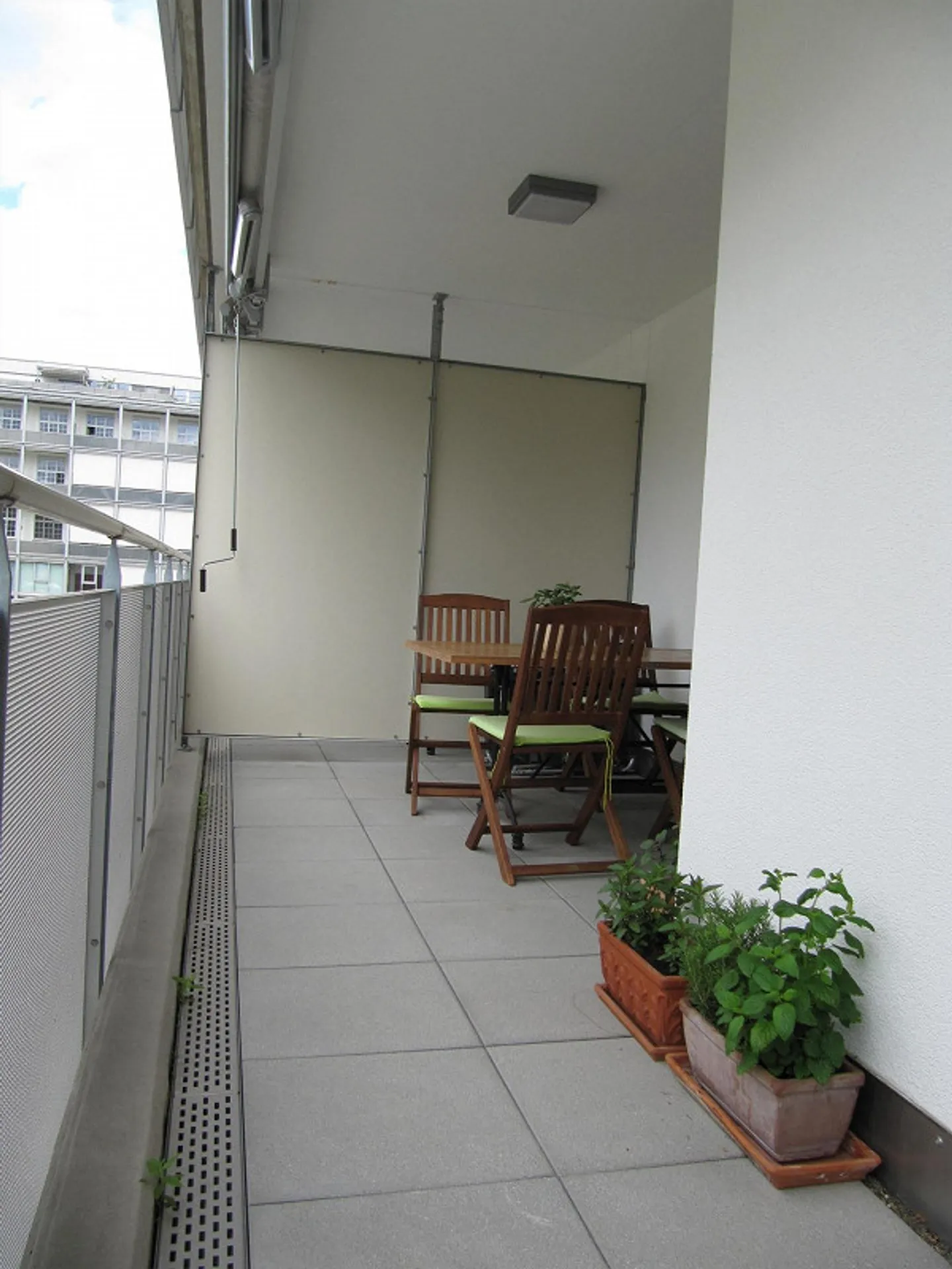 Genau richtig! Helle 2.5-Zi.-Wohnung mit grossem Balkon - Foto 8 von 12