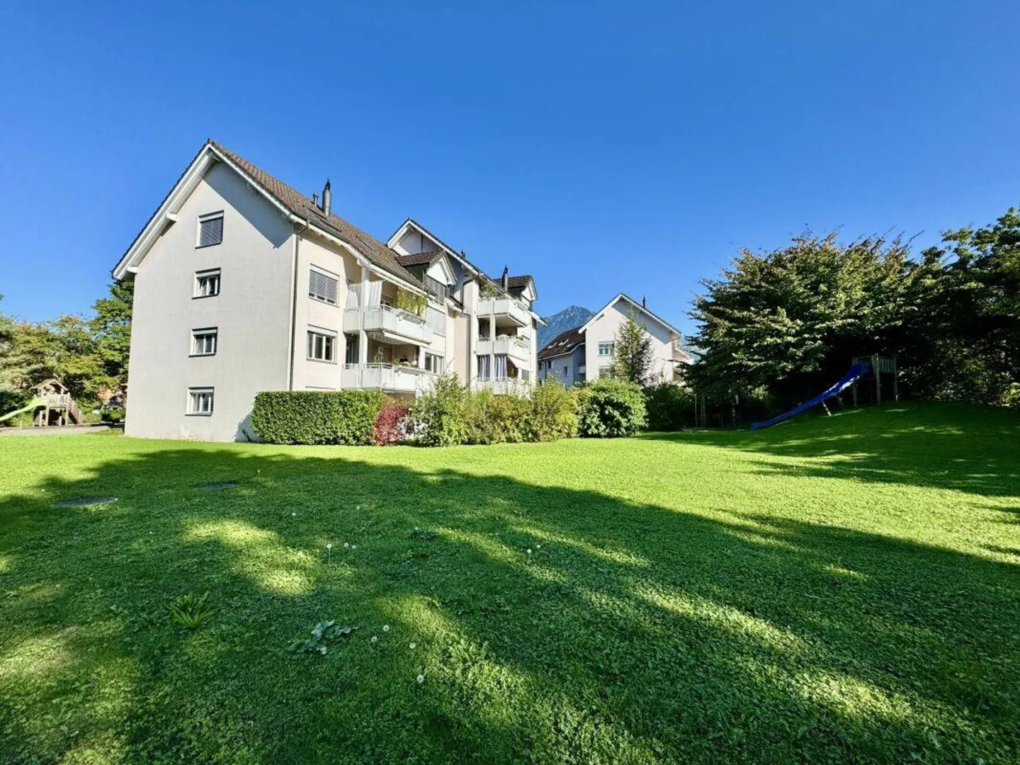 Appartement ensoleillé avec vue sur le Pilatus et le Stansherhorn ! - Photo 3 sur 9