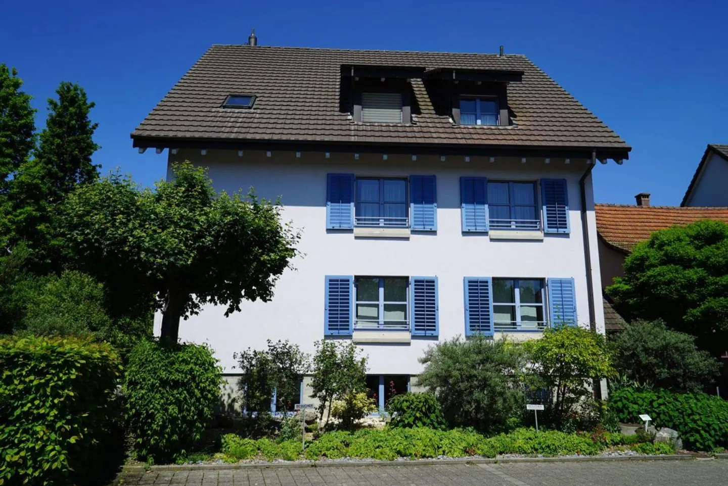 3.5-Zimmer-Gartenwohnung mit viel Privatsphäre - Foto 2 von 8