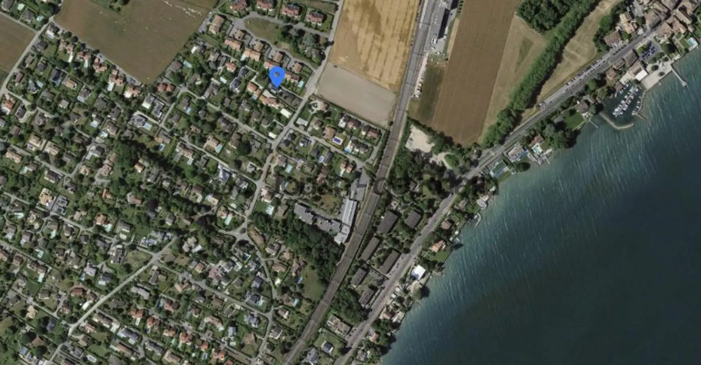 Ruhig in Coppet - Moderne und Helle Doppelhaushälfte - Foto 7 von 7