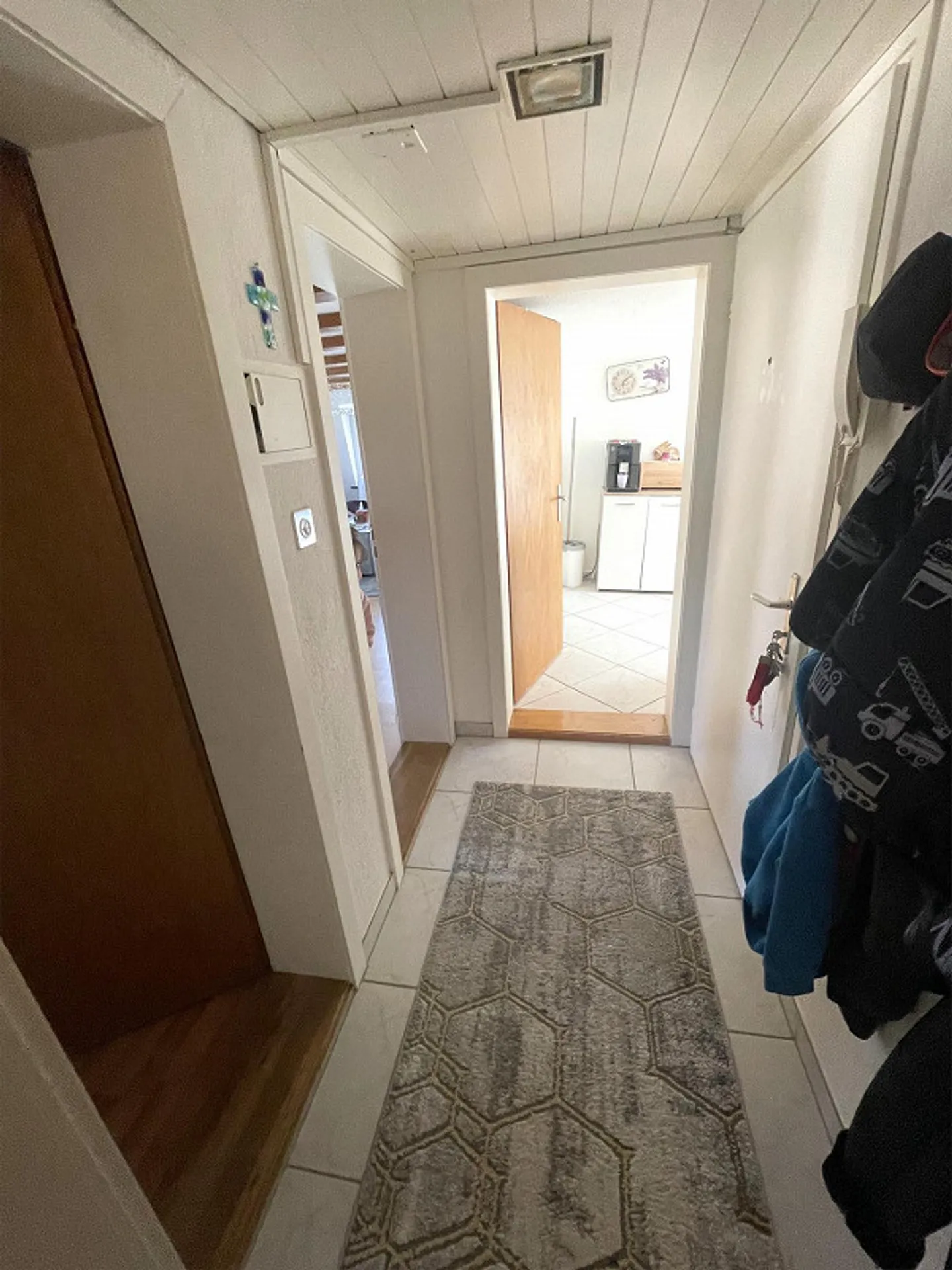 Beautiful 5-room apartment in the attic - Photo 4 of 10