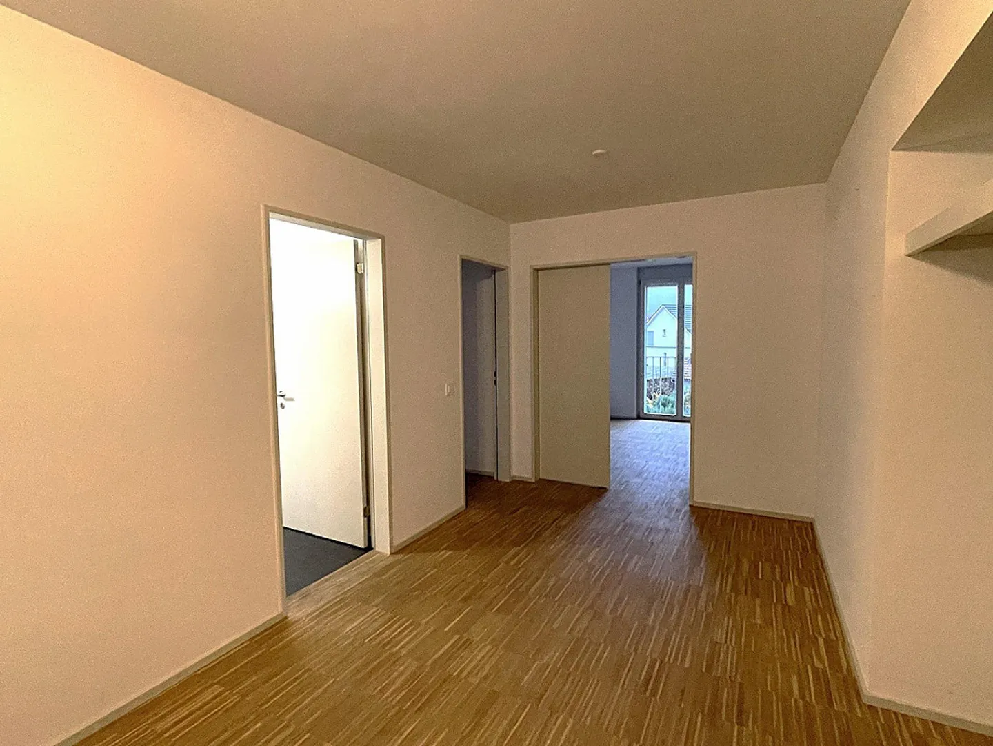 Appartamento moderno, quasi nuovo di 3,5 locali in vendita a Embrach - Foto 6 di 9