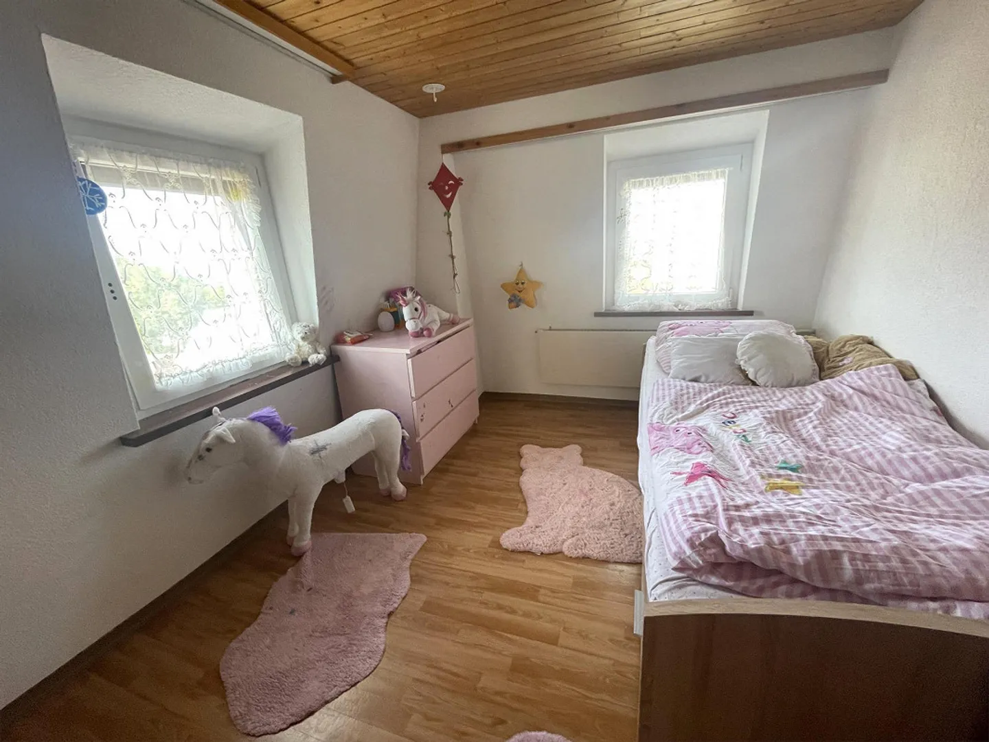 Beautiful 5-room apartment in the attic - Photo 8 of 10