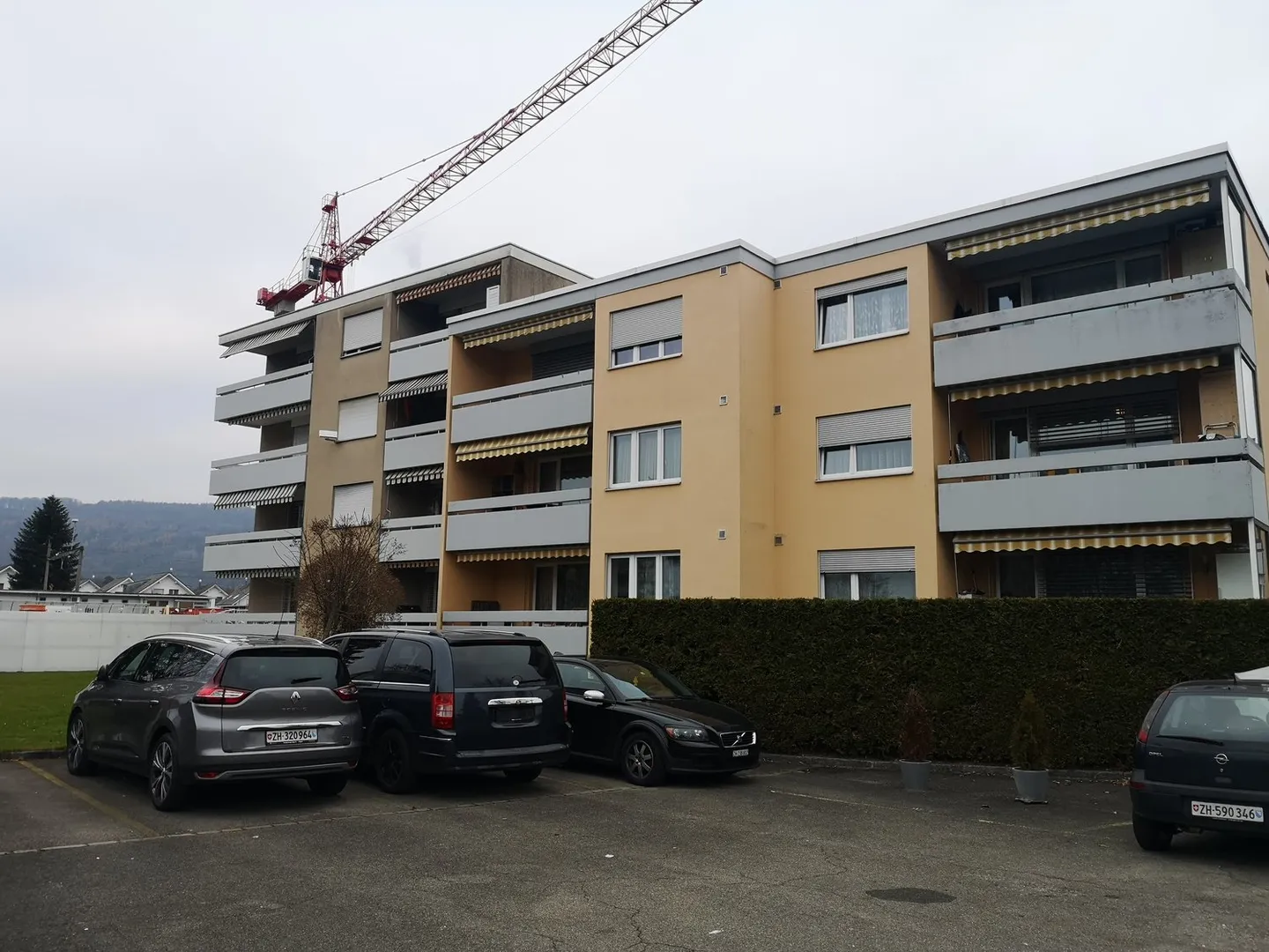 Parcheggio esterno accanto alla stazione di Embrach-Rorbas - Foto 1 di 1