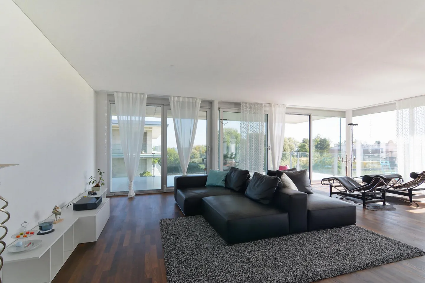 Appartement en copropriété de 3,5 à 5,5 pièces avec vue sur le lac - Photo 18 sur 23