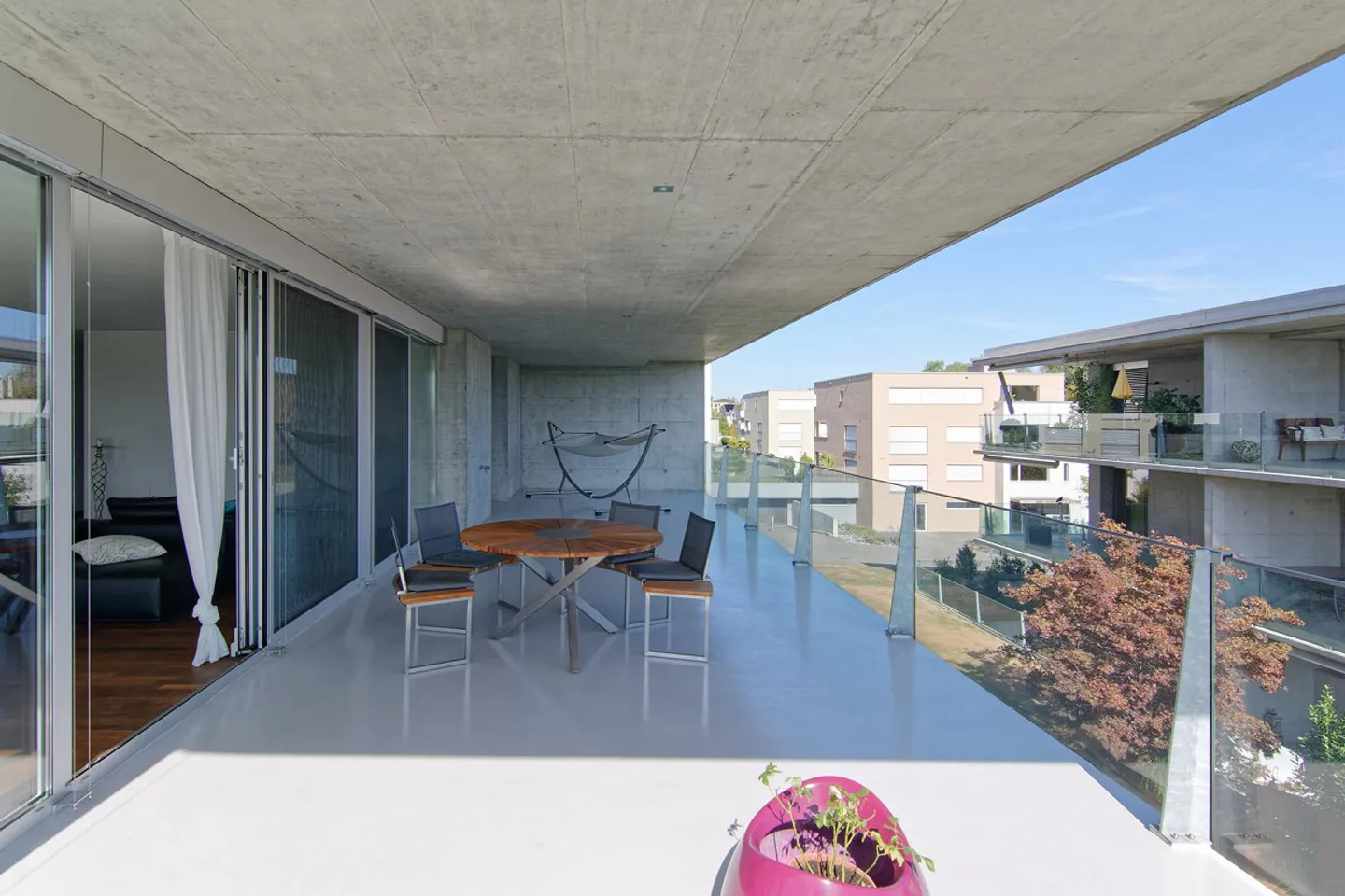 Appartement en copropriété de 3,5 à 5,5 pièces avec vue sur le lac - Photo 14 sur 23