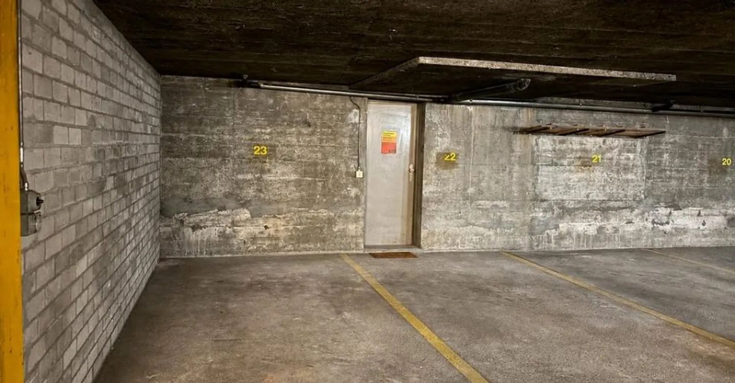 Place de parking à Jegenstorf - Photo 1 sur 2