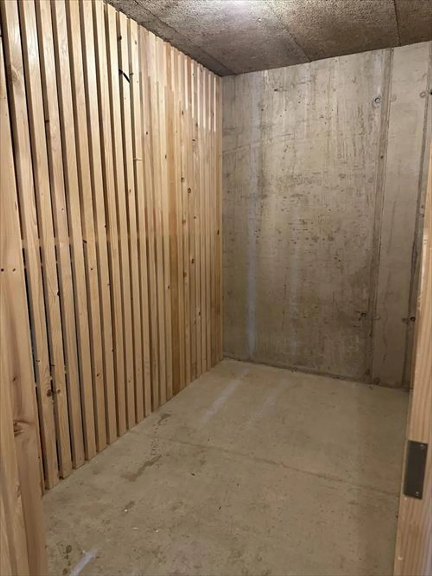 Large 45m2 studio for rent year-round - Photo 4 of 4