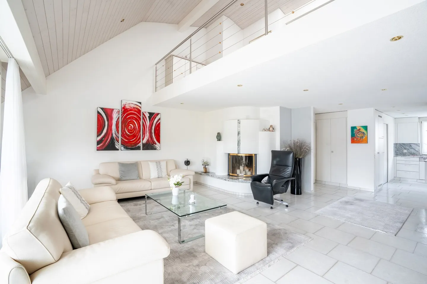 Ein Wohntraum mit Charme – zentral und dennoch ruhig gelegen - Foto 1 von 13