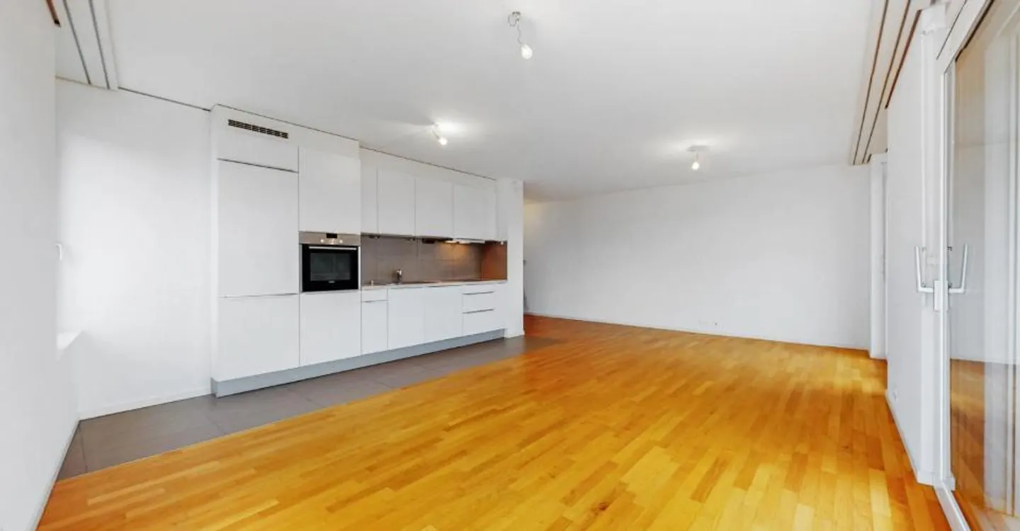 Bel appartamento - Quartiere di Sallaz - Foto 2 di 7