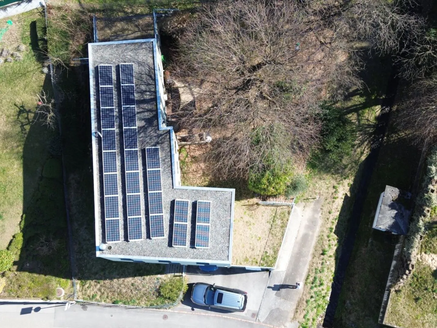 Energieeffiziente Villa bei Lugano - Foto 12 von 14