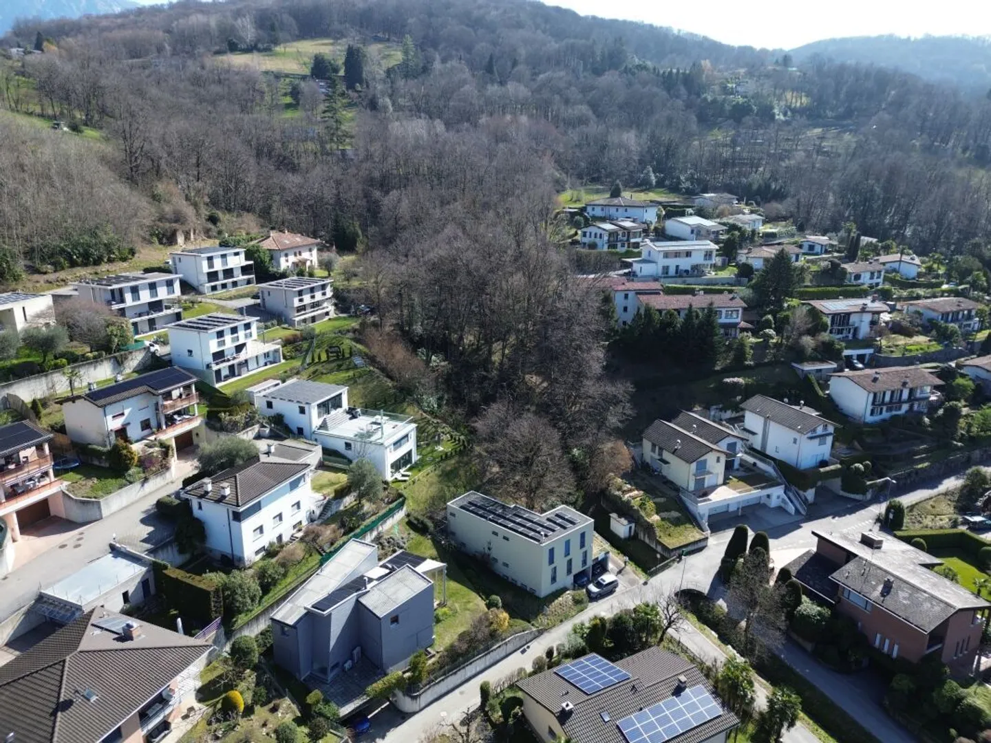 Energieeffiziente Villa bei Lugano - Foto 14 von 14