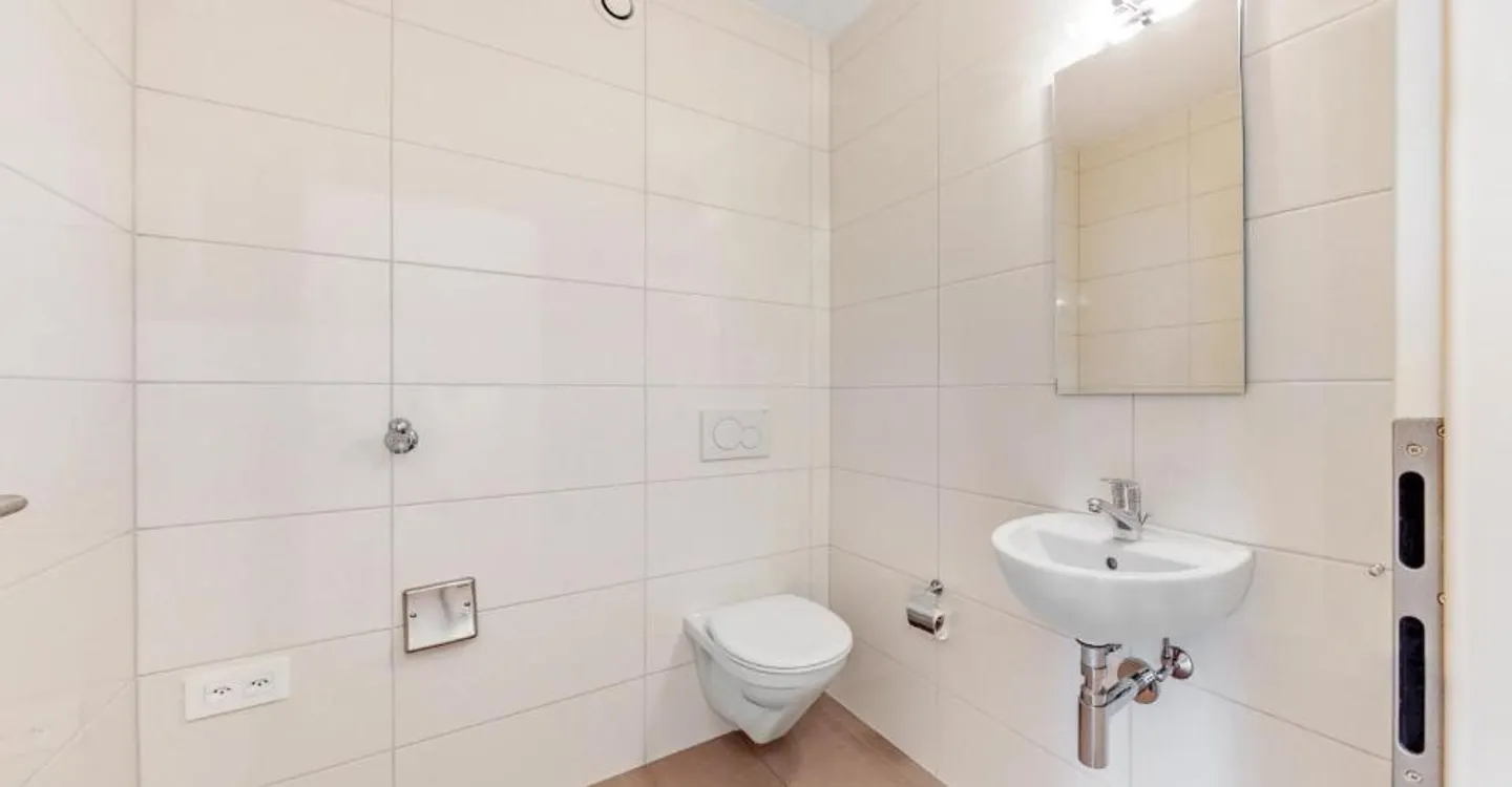 Bel appartamento - Quartiere di Sallaz - Foto 6 di 7