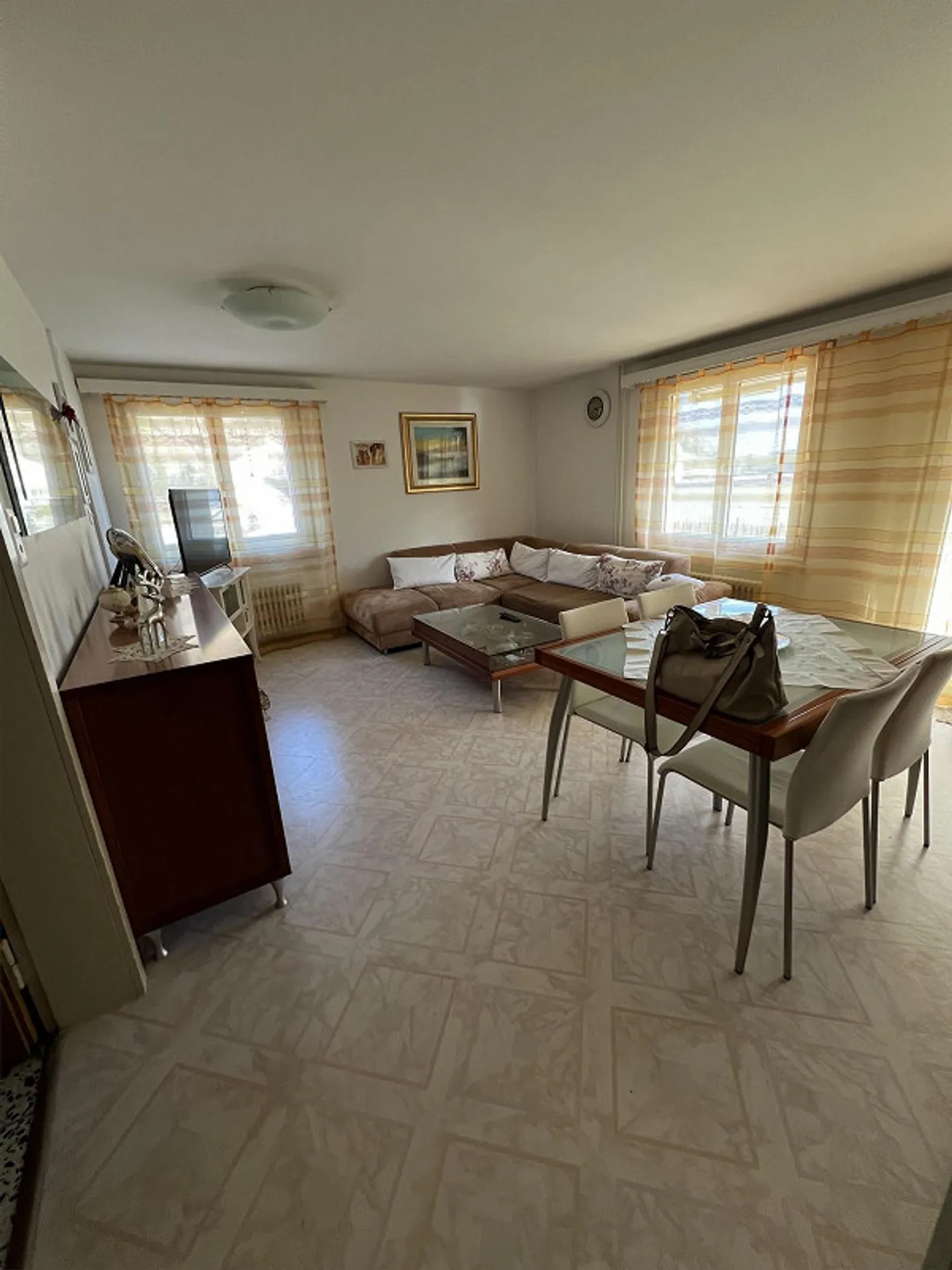 4-Zimmerwohnung an schöner Wohnlage in Netstal - Photo 9 of 12