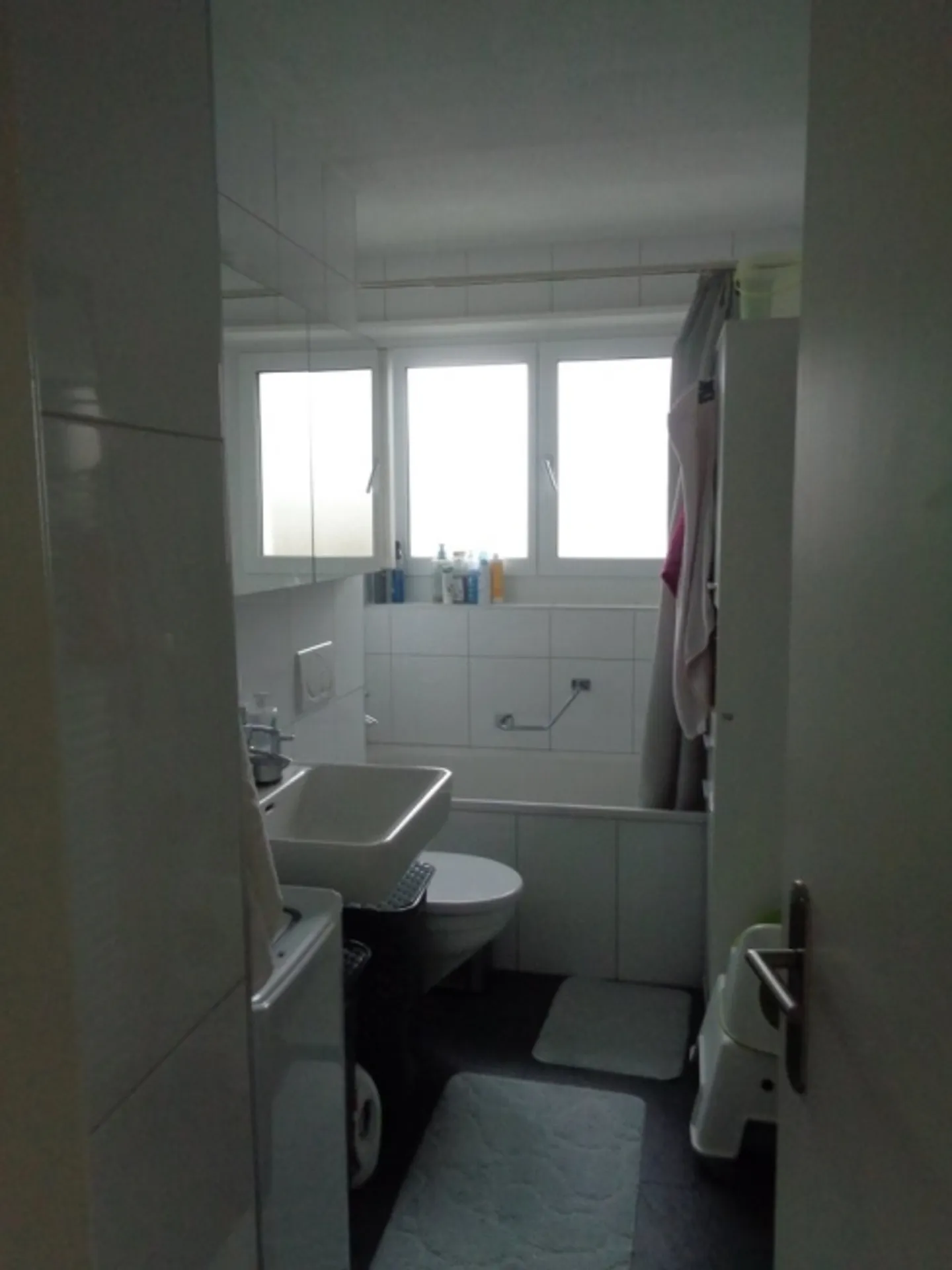 À la recherche d'un appartement lumineux et beau de 3,5 pièces à Bassersdorf - Photo 4 sur 11