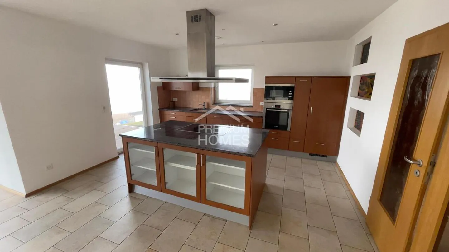 Magnificent view of Lake Joux - Foto 3 von 8