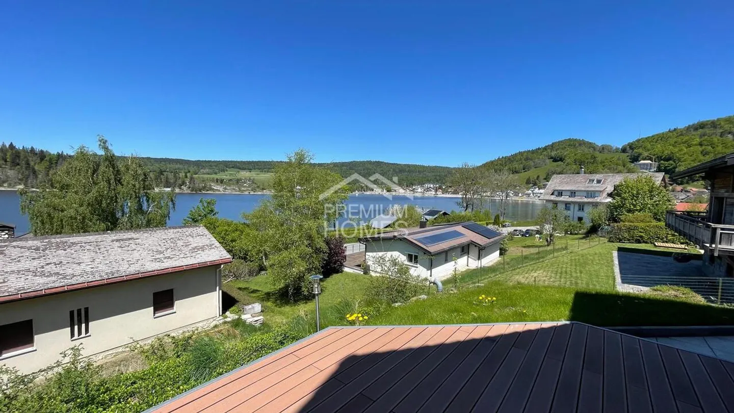 Magnificent view of Lake Joux - Foto 7 von 8