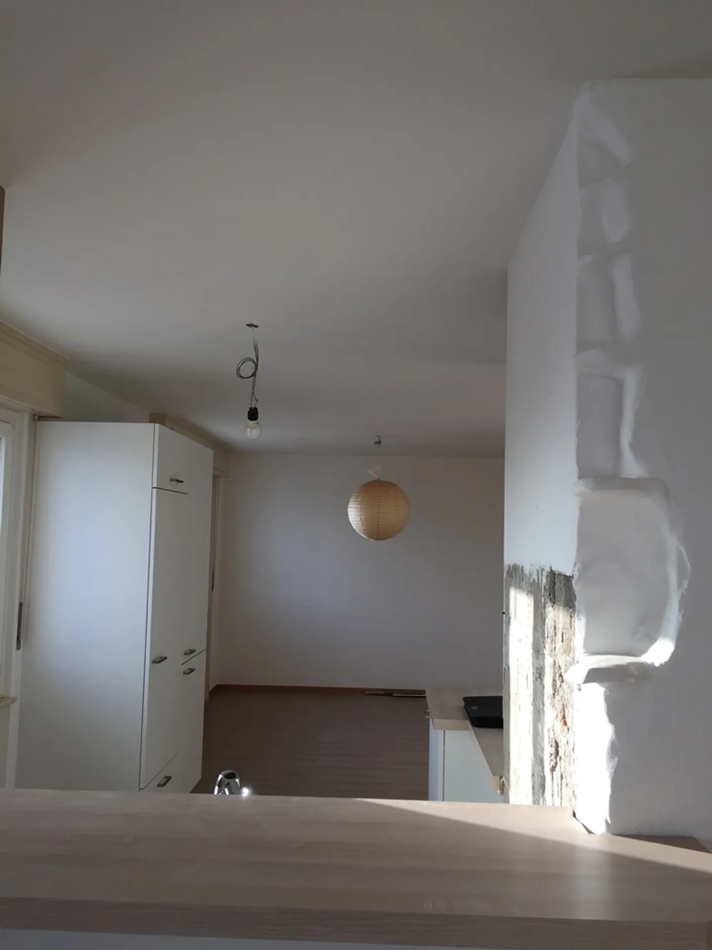 03671 - Wohnung 2 Zimmer - PASSAGE QUERRO 7 - LE MOURET - Foto 3 von 7