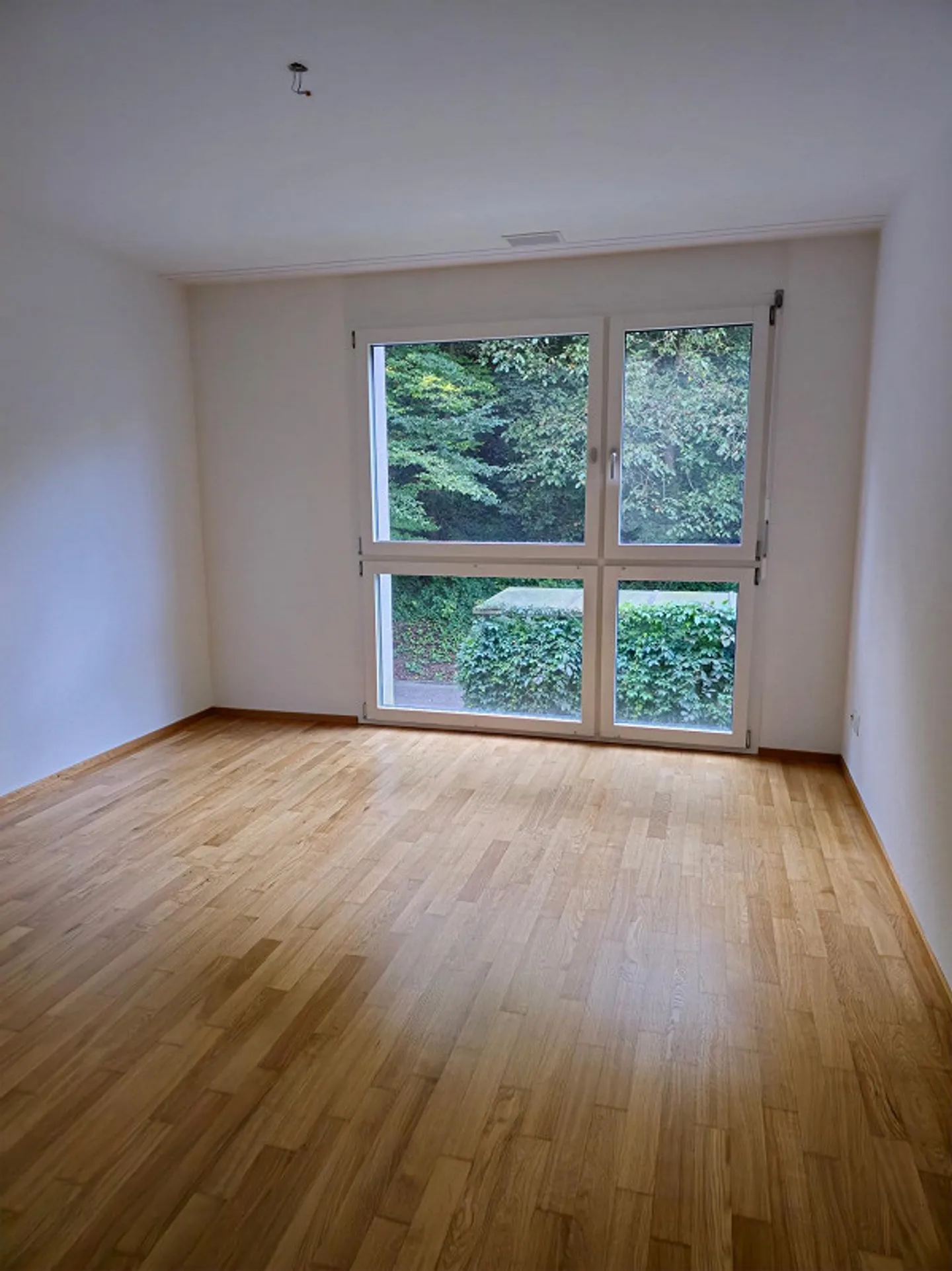 Ampio appartamento di 4,5 locali in un ambiente attraente - Foto 6 di 10
