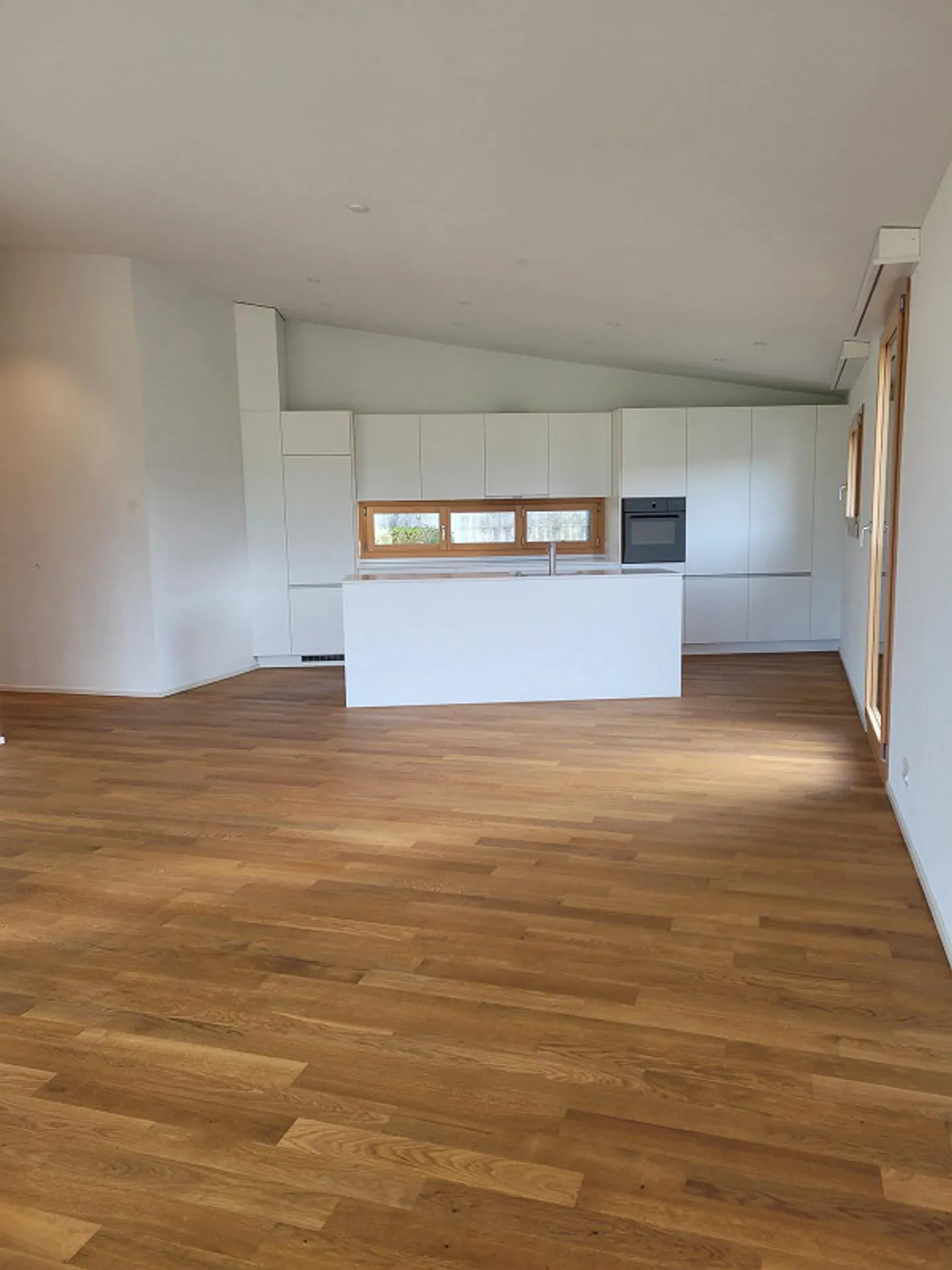 Appartement 4.5 pièces avec vue imprenable sur Obwald - Photo 7 sur 18