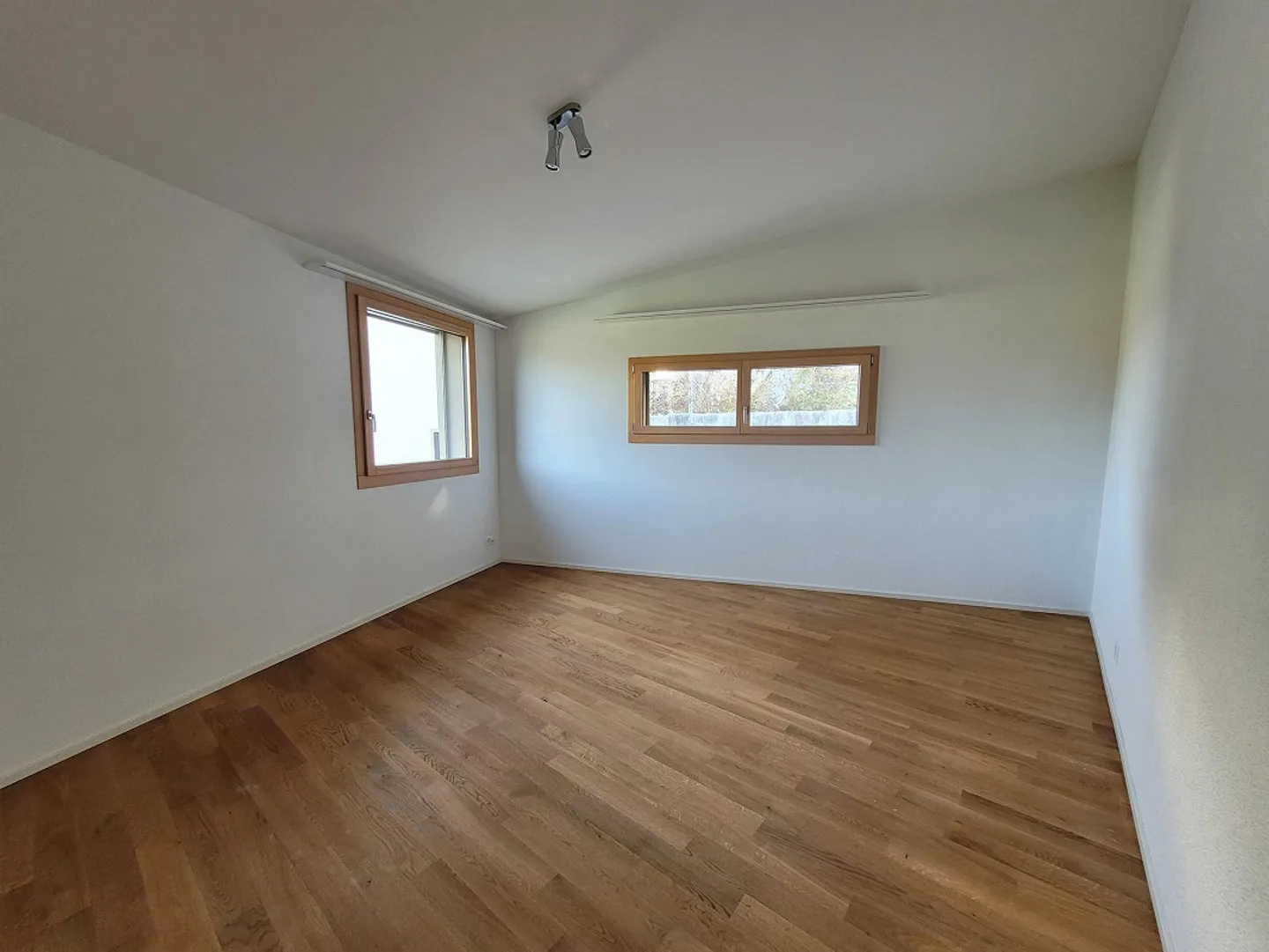 Appartement 4.5 pièces avec vue imprenable sur Obwald - Photo 13 sur 18