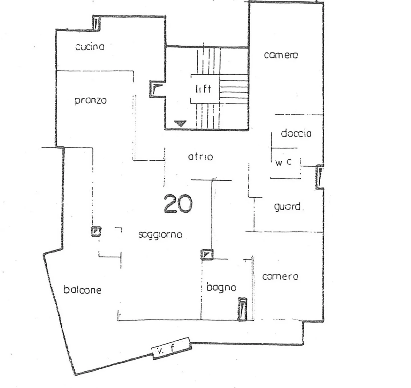 ELEGANT APARTMENT SURROUNDED BY GREENERY JUST STEPS FROM THE CENTER - Photo 19 of 19