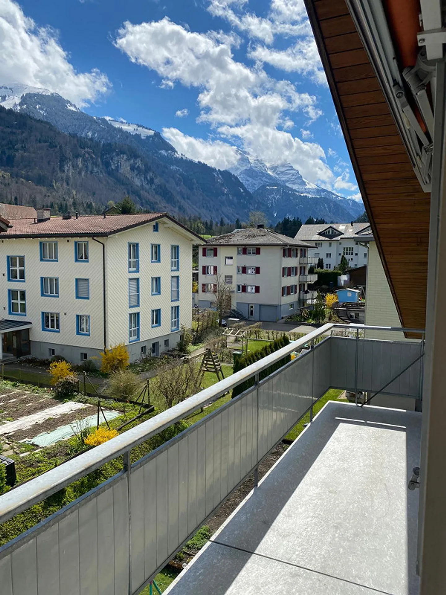 Un charmant appartement de 2,5 pièces à Büren NW - Photo 6 sur 8