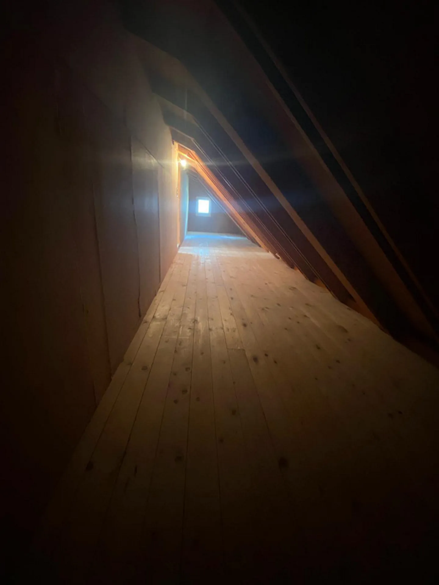 Un charmant appartement de 2,5 pièces à Büren NW - Photo 7 sur 8