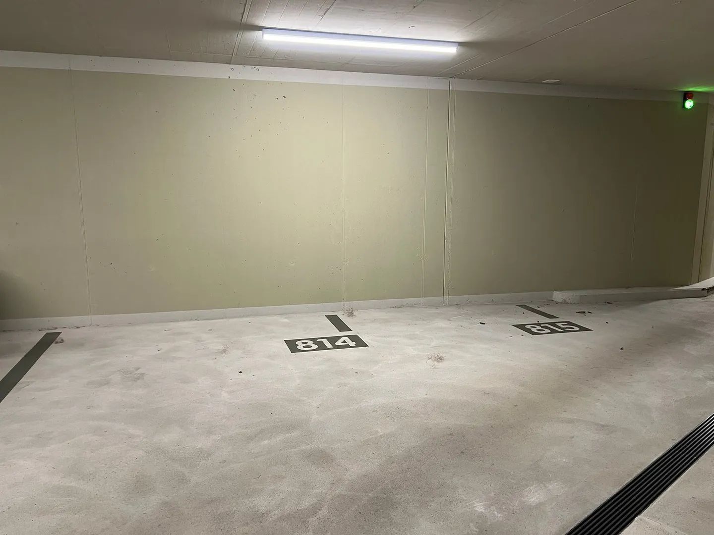 Posto moto in affitto - Foto 2 di 3