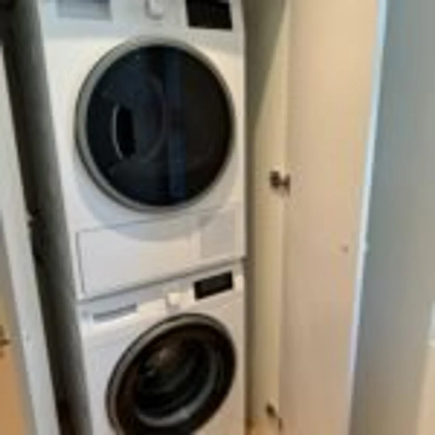 Charmant appartement 2.5 pièces - Photo 4 sur 13