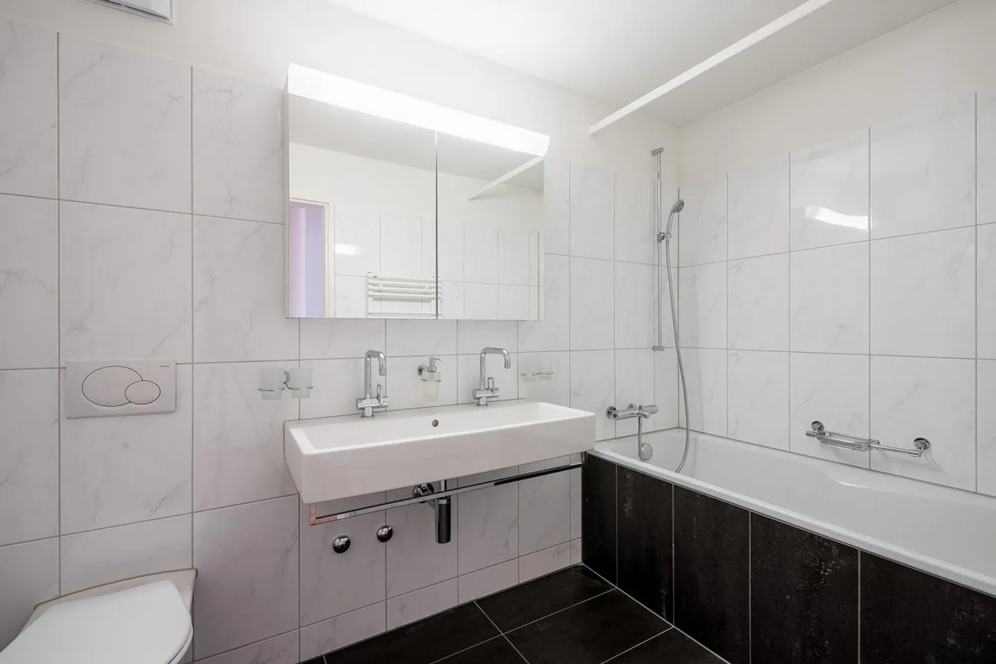 Ampio appartamento 4.5 locali - Foto 5 di 5