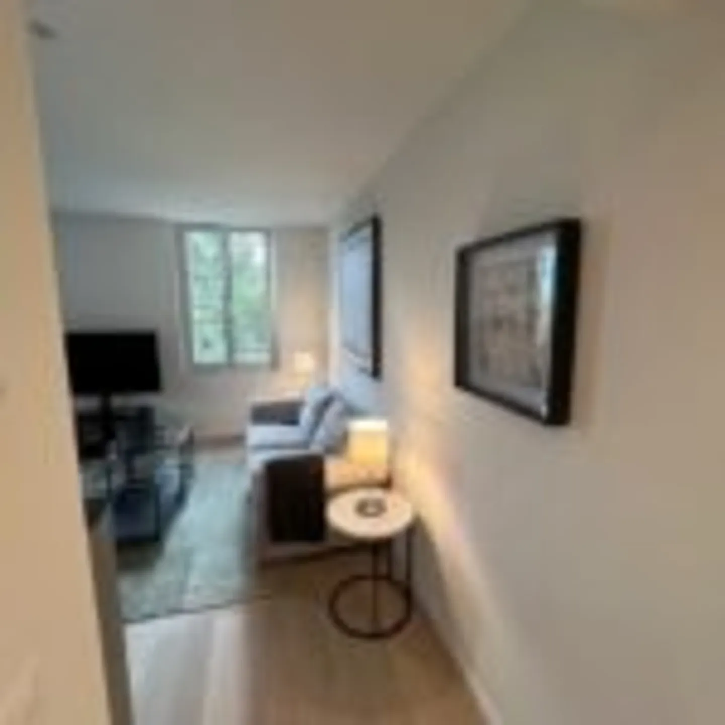 Charmant appartement 2.5 pièces - Photo 9 sur 13