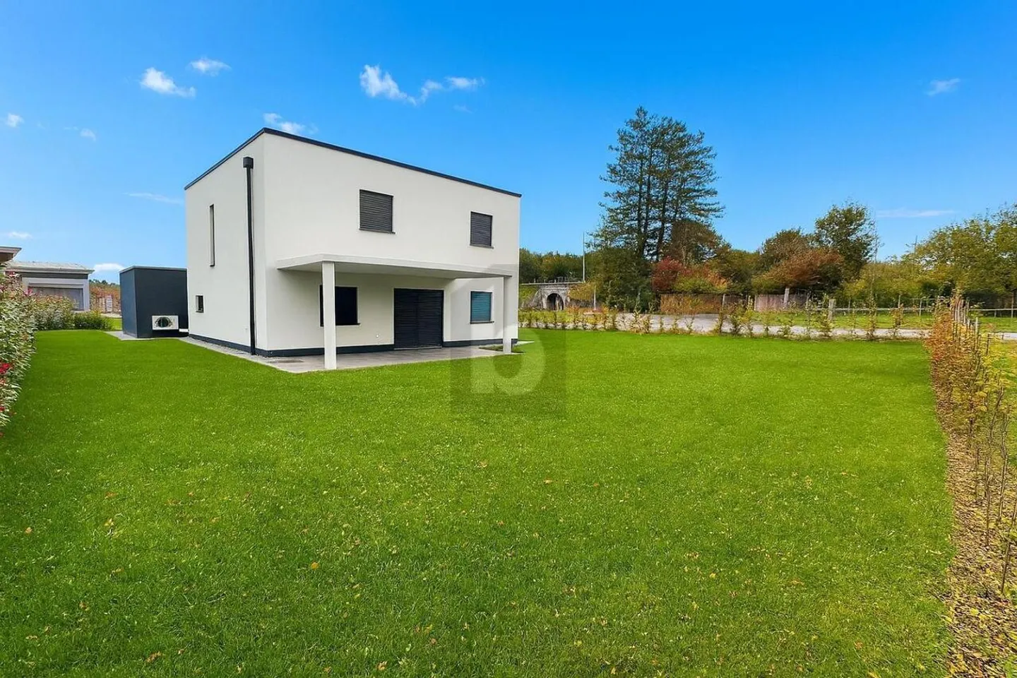 NEUVE MODERNE MATÉRIAUX HAUT-DE-GAMME - Photo 4 sur 5