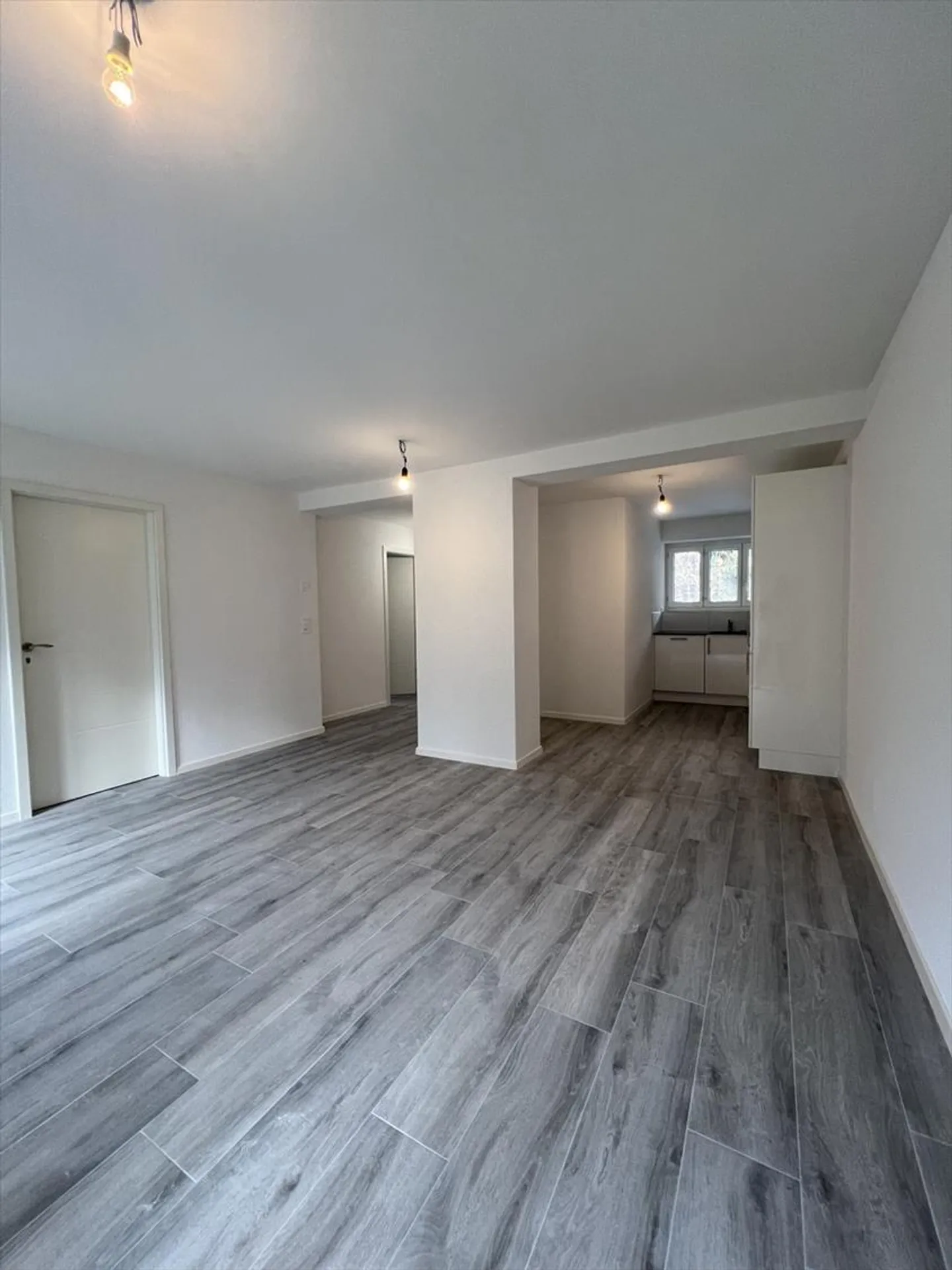 3,5-Zimmer-Wohnung - Foto 3 von 8