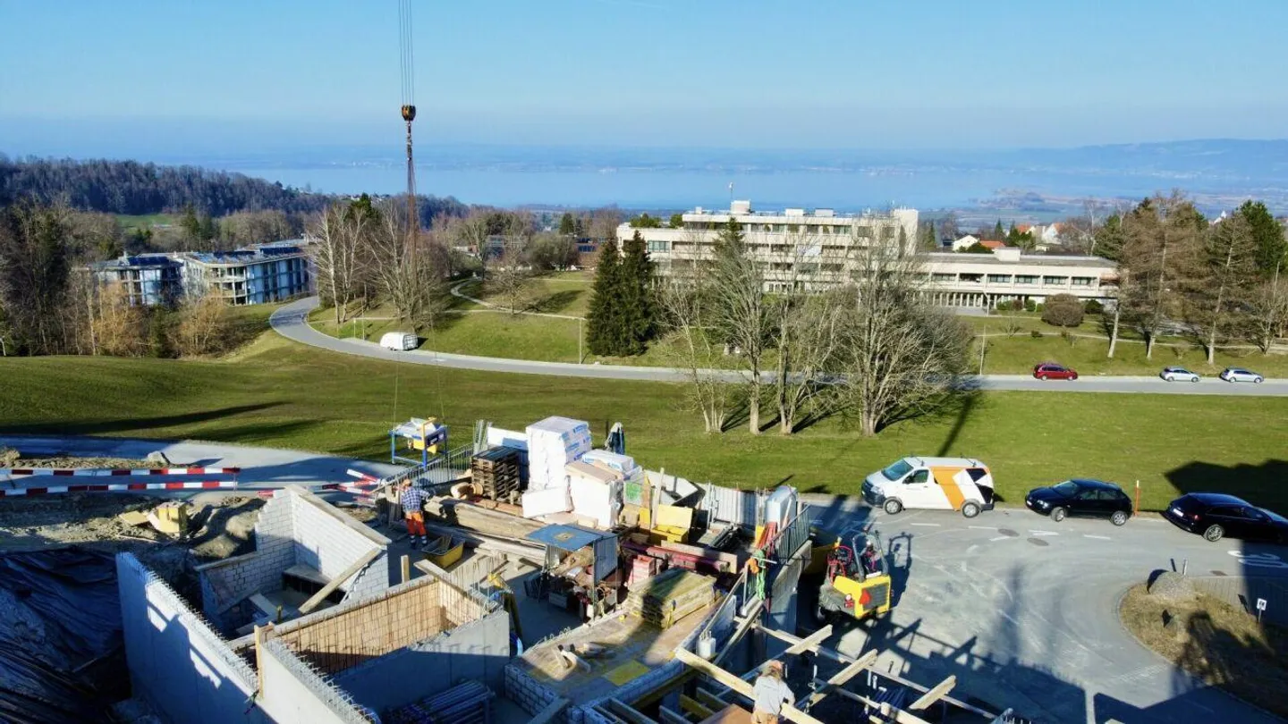 Casa bifamiliare di nuova costruzione con vista fantastica sul lago - Foto 3 di 9