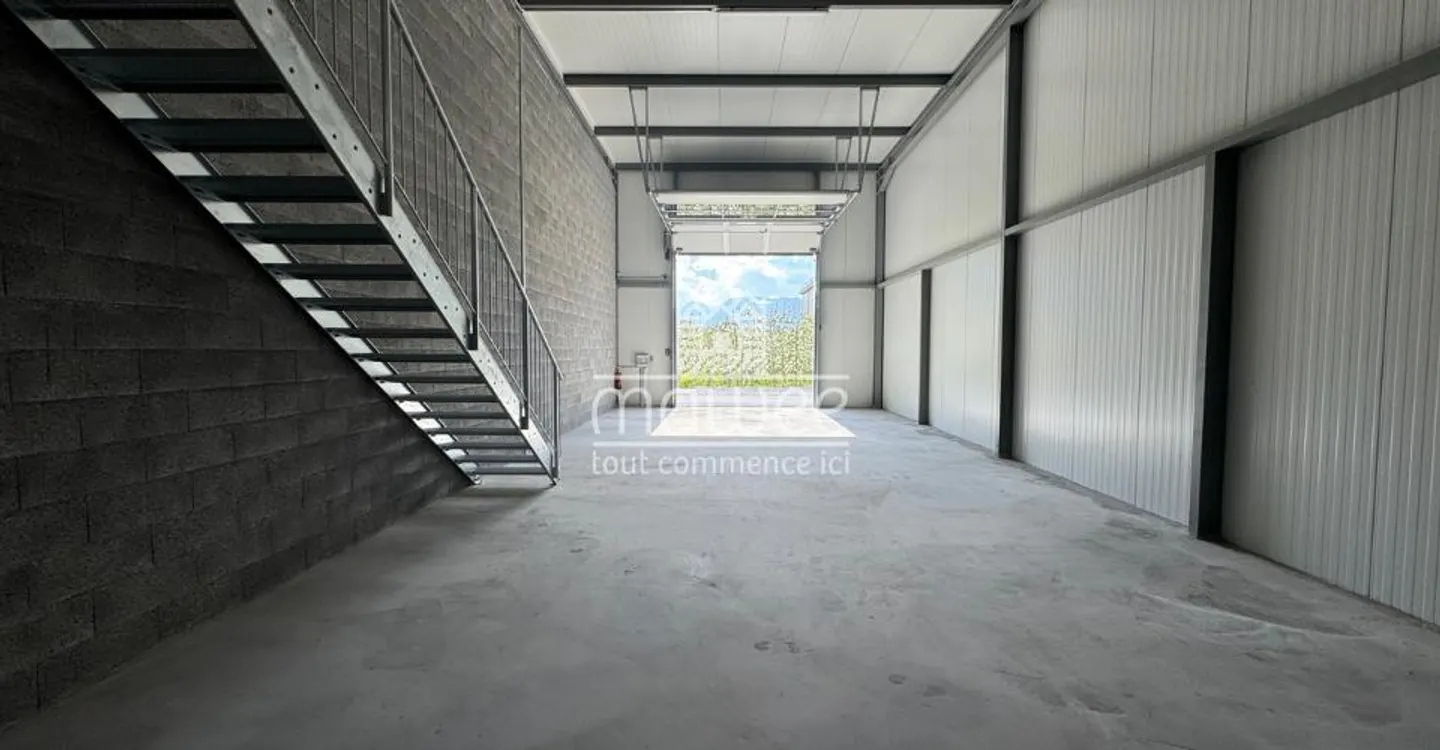 Individual Garage - Photo 5 of 6