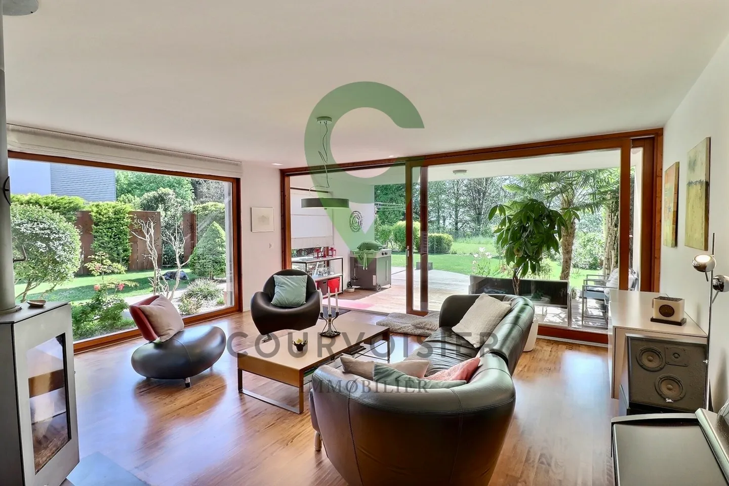 Triplex Magnifique avec Jardin - Photo 2 sur 14