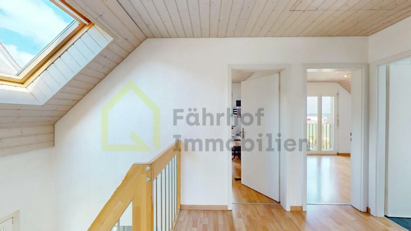 Freistehendes 6.5-Zi. EFH mit Charme und extra Platz - Foto 10 von 15