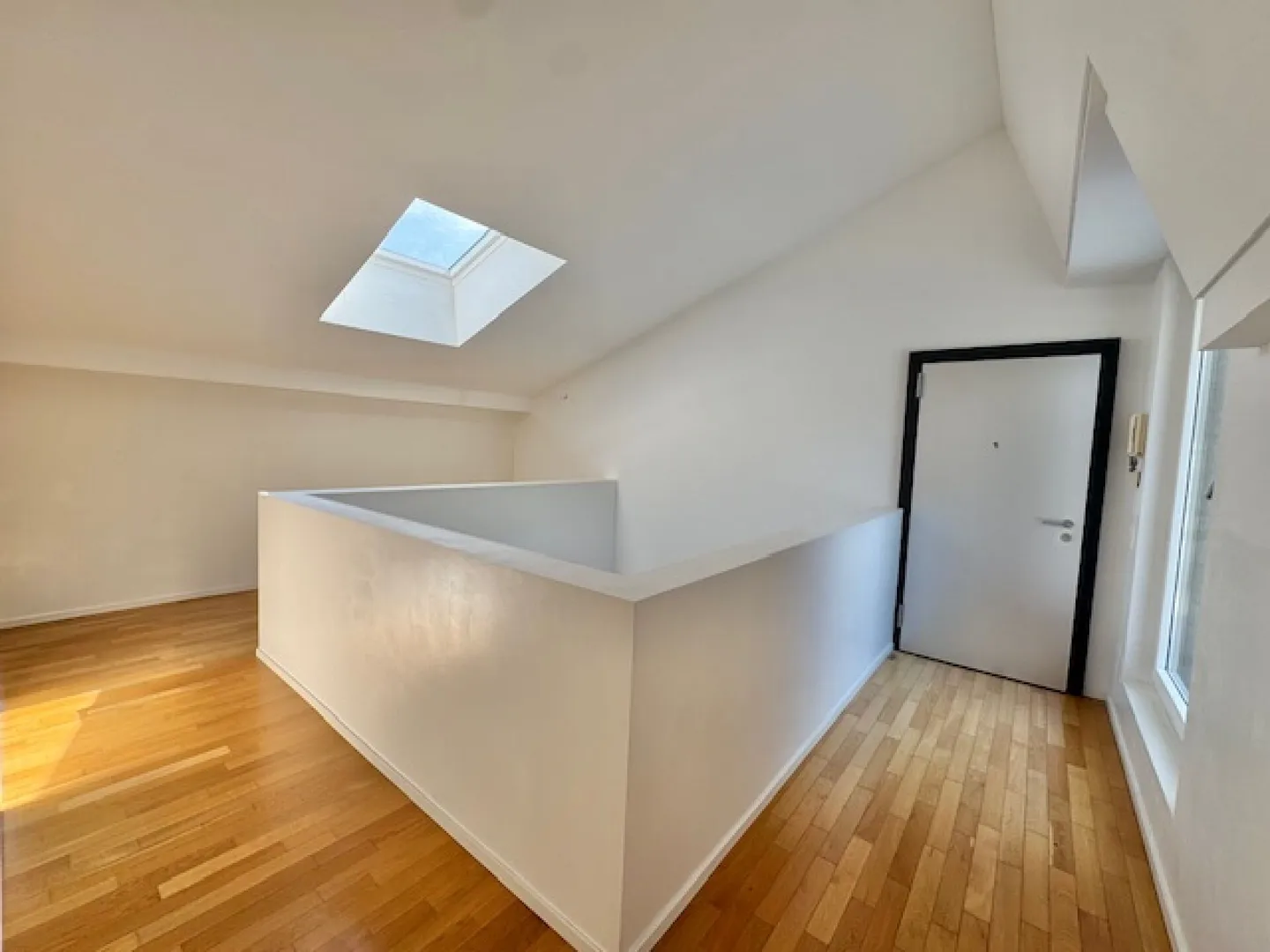 Vendita nella città di Losone - Duplex attico moderno con 5,5 stanze - Foto 20 di 27