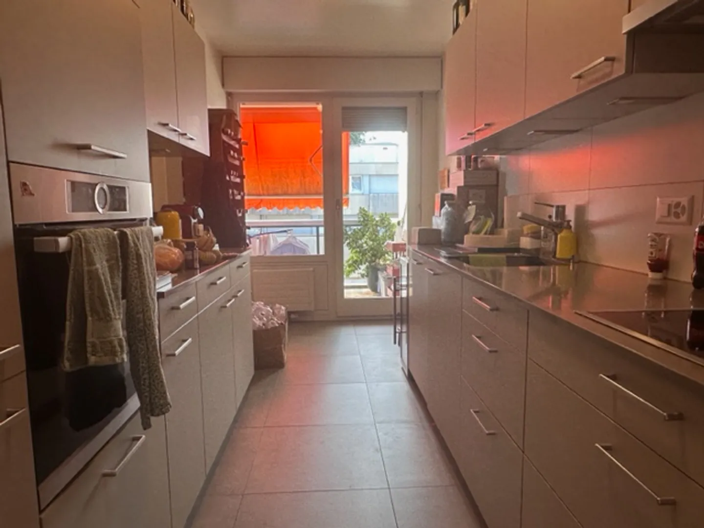 Apartment - Photo 4 of 9
