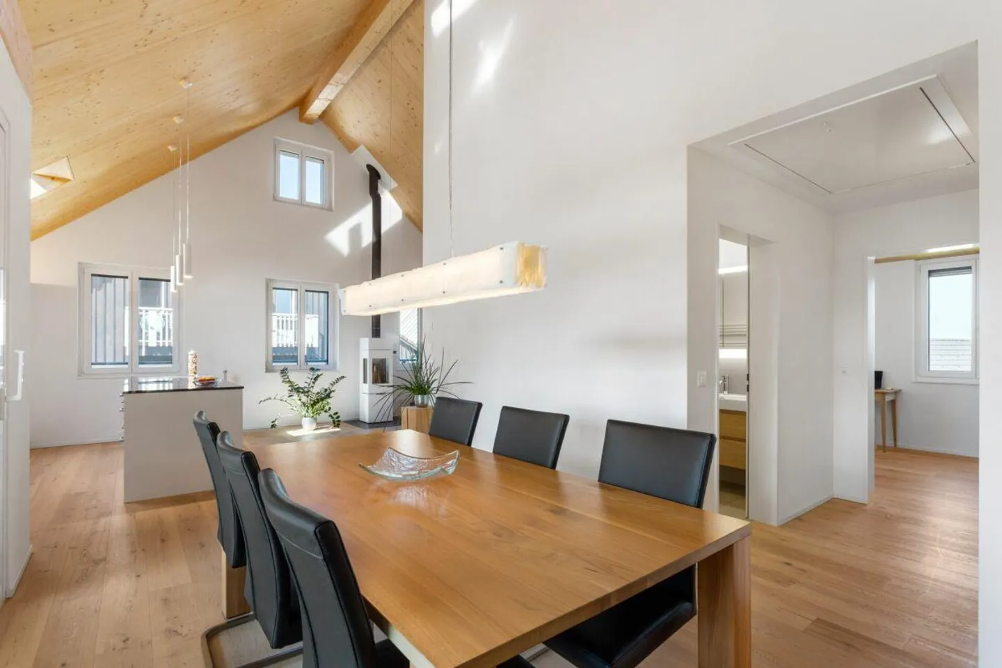 Appartement en Attique Spacieux et Moderne - Photo 6 sur 13