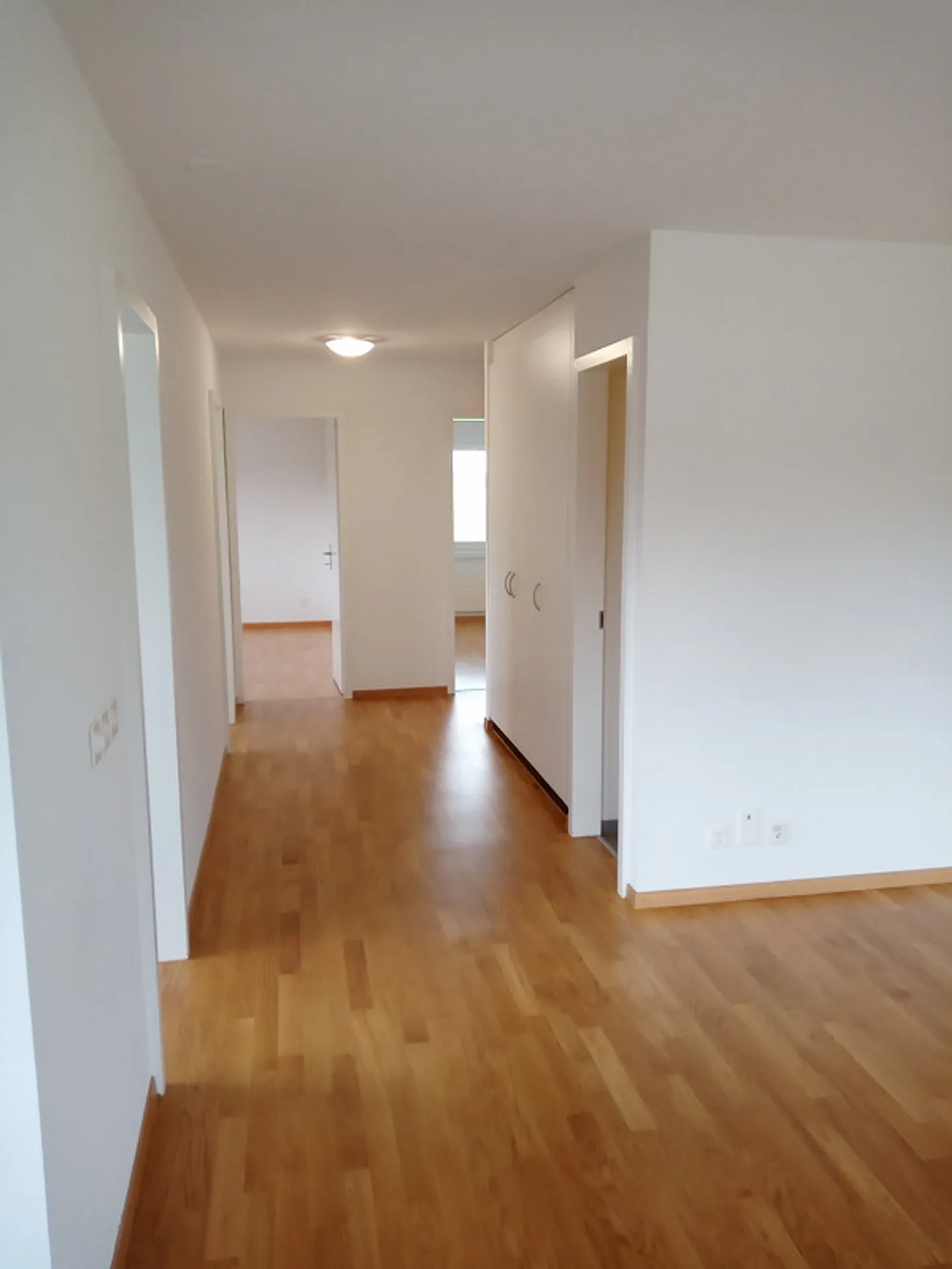 4.5 Room Apartment in Lyssach - Living in a Beautiful Location - Photo 4 of 18