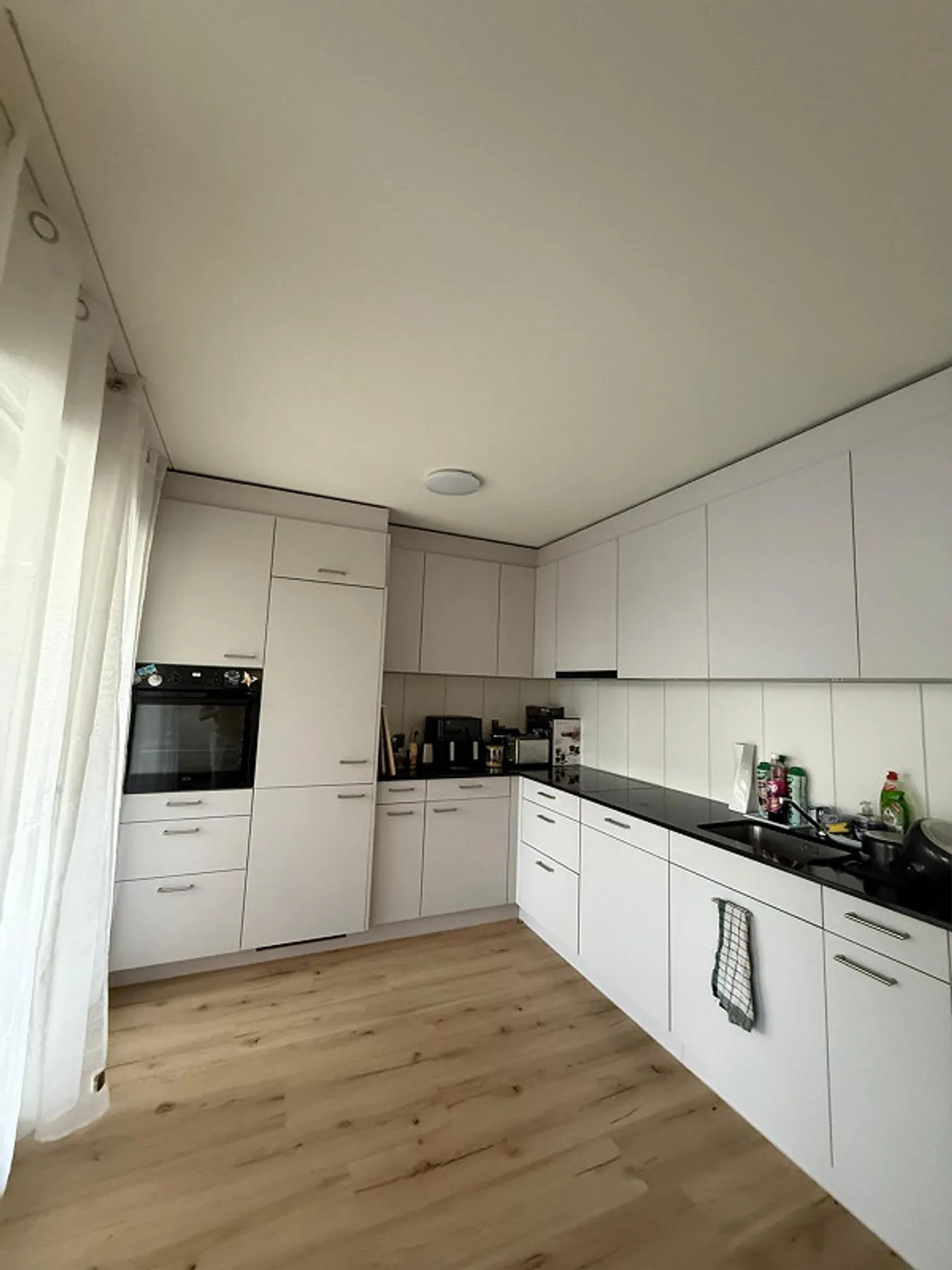 Looking for a new tenant for a spacious bright 2.5-room apartment - Photo 7 of 8