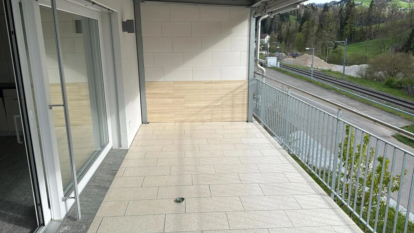 Maison multifamiliale attrayante avec 6 appartements - Photo 4 sur 6