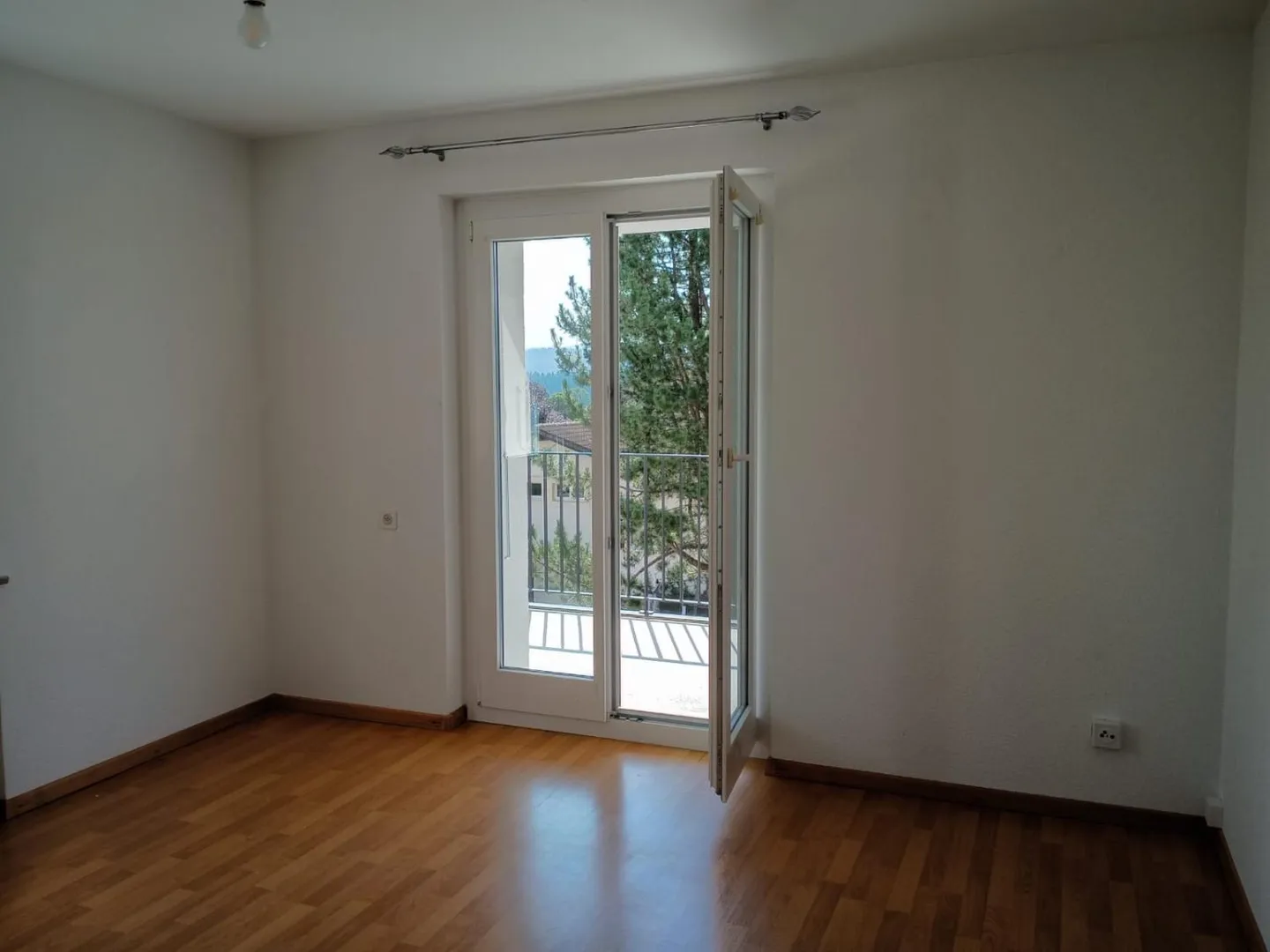 Appartamento di 3 locali - Foto 7 di 10